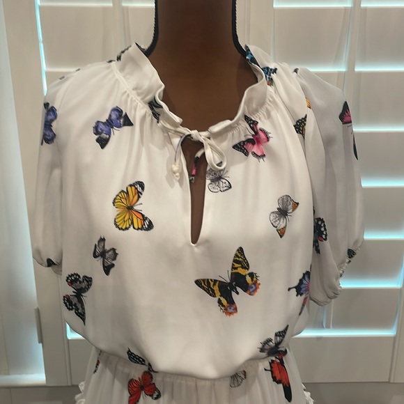 Buddy Love Dress - Picture 2 of 9